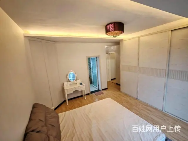 人民公园倾城时代广场三室两厅加储藏室家具打包出售价格可议 - 图片 10