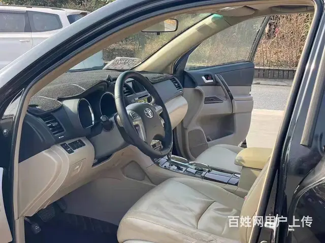 丰田 汉兰达 2012款 2.7 手自一体 两驱7座豪华版 - 图片 3
