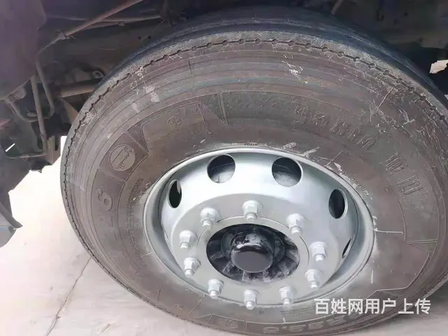 国四江淮前四后四高栏车245马力9米6货厢 - 图片 9