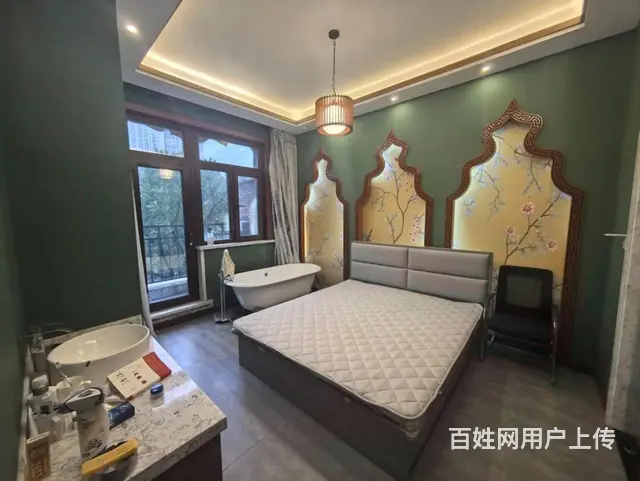 天鹅湾赫郡(别墅)  前后花园 两个车位 两个大露台 - 图片 4