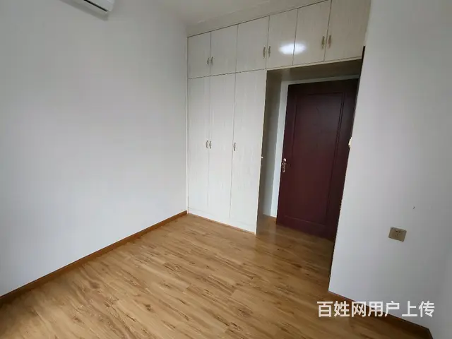 香格里拉套二住家装修，证快满5年 - 图片 2
