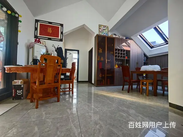 英郡华府洋房复式 4室2厅2卫 精装修 - 图片 4