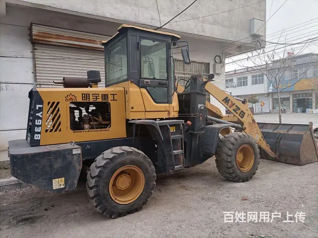 明宇高臂粮食斗铲车 - 图片 1