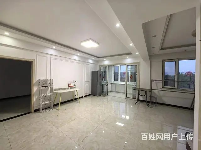 枫香雅郡 2楼，两室一厅68平24.8万精装修三阳格局 - 图片 1