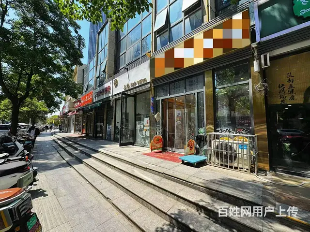 风尚米兰沿街餐饮店对外转让，面积：110平方（两层），租金： - 图片 2