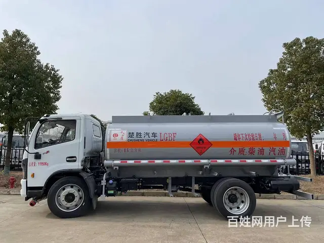 国六东风福瑞卡8吨加油车楚胜8.5方油罐车多少钱 - 图片 11