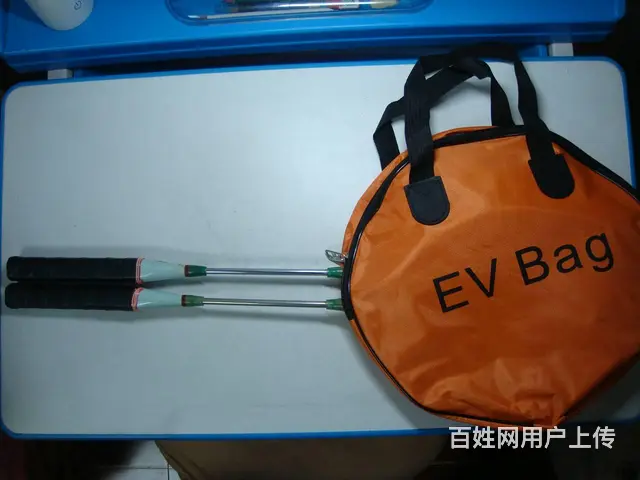 全新羽毛球拍一付·送羽毛球二筒等物 - 图片 3