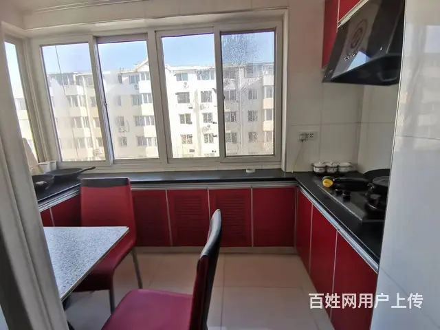 出租铁路B区5楼，68平，拎包入住年租8000 - 图片 1