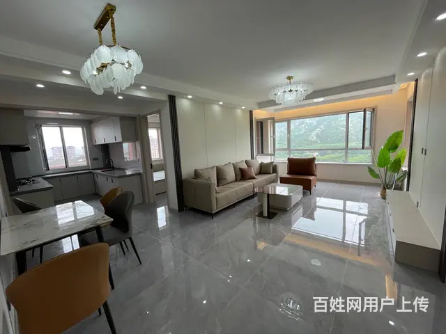 首付10万～宏运凤凰新城二期14楼113平东明厅三室两厅一卫 - 图片 1