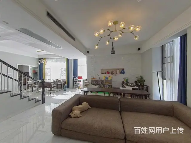荣泰山庄 3层别墅 带私家大花园的 6房精装位置安静 - 图片 4