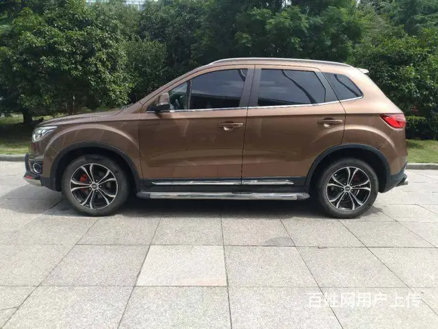 一汽 森雅R7 2017款 1.6 手自一体 旗舰 - 图片 9