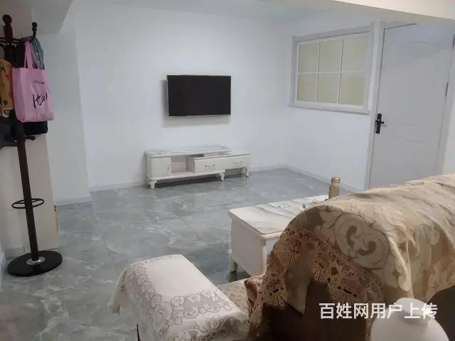 有证 兴隆摩尔Loft户型2室2卫 实用110平 - 图片 8