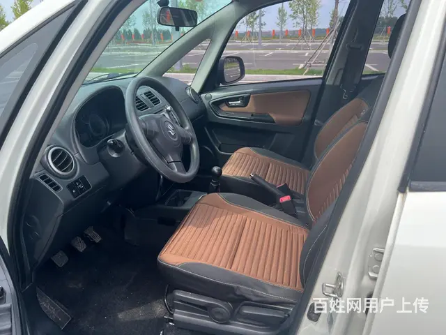 铃木 天语SX4 2013款 天语SX4-两厢 1.6 手动 - 图片 7