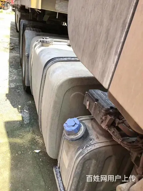 东风天龙 半挂车 栏板式 国5 - 图片 2