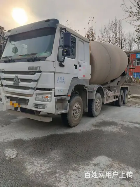 山东豪沃大二十方国五前四后八搅拌车380马力唐洪上 - 图片 1