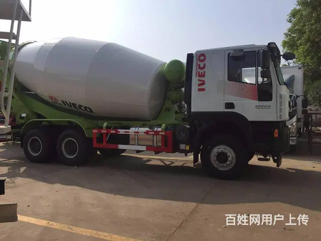 搅拌车厂家价格 搅拌车配件减速机、马达、油泵等 - 图片 1