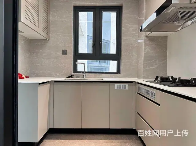 横琴旁中海寰宇天下高层 全新南北通透大三房 十字中心 - 图片 9