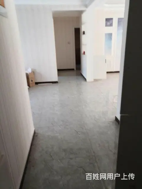 旁，心海湾二楼南北双阳台，精装未住，送储藏室，正常过户 - 图片 7