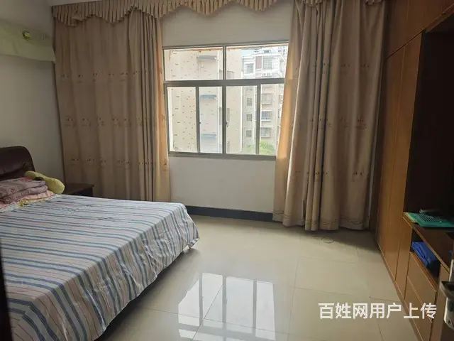 上高新城区单位房清爽大三房带车库和地下室院内好停车免物业费 - 图片 4