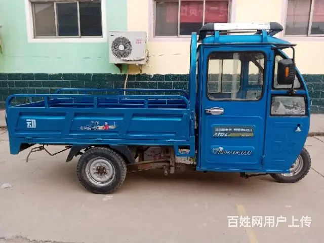 半封闭2米电动三轮车 - 图片 5