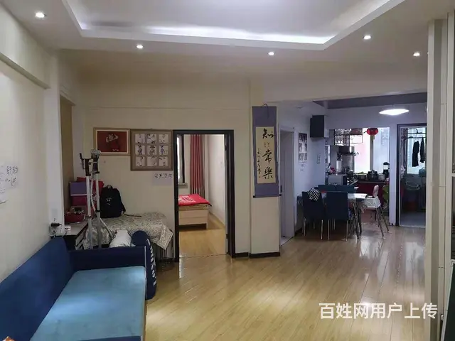 新华小学附近3楼86平精装床电视冰箱洗衣机热水器9000元 - 图片 2
