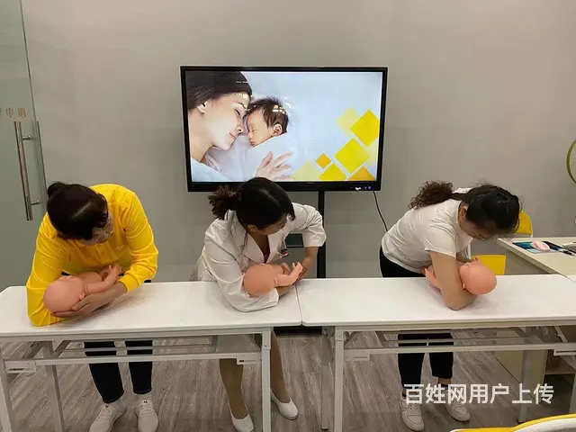 昆明月嫂服务 - 图片 2