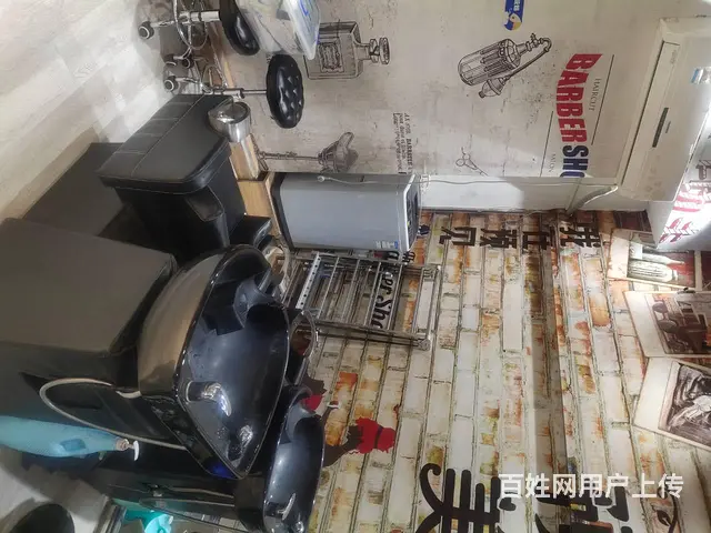 1006职业技术学校档口美发店可整转可空转 - 图片 4