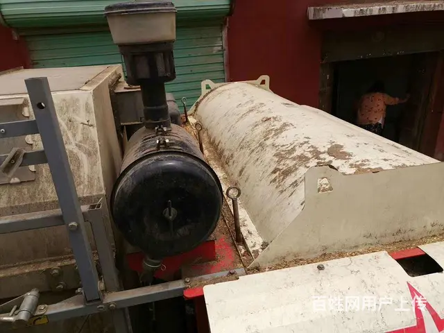16年正宗星光收割机，，500小时，刚从田里上来 - 图片 5