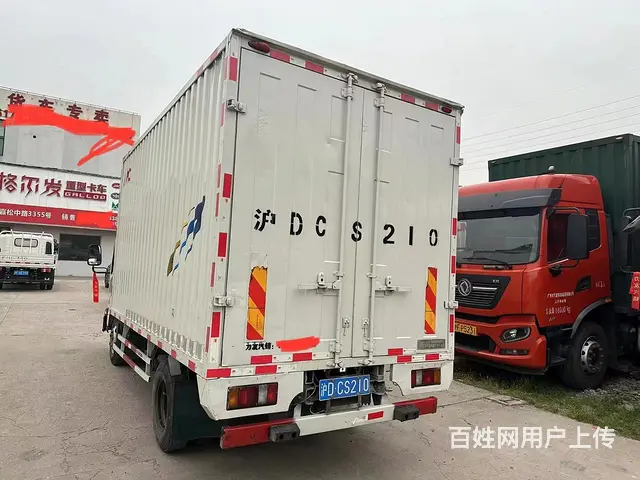 低价卖17年5月4.2米厢式江铃凯运中体车 - 图片 3