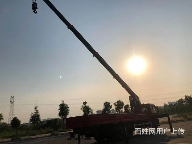 三一后八轮12-14吨吊机多少钱，全国包上户能按揭 - 图片 6