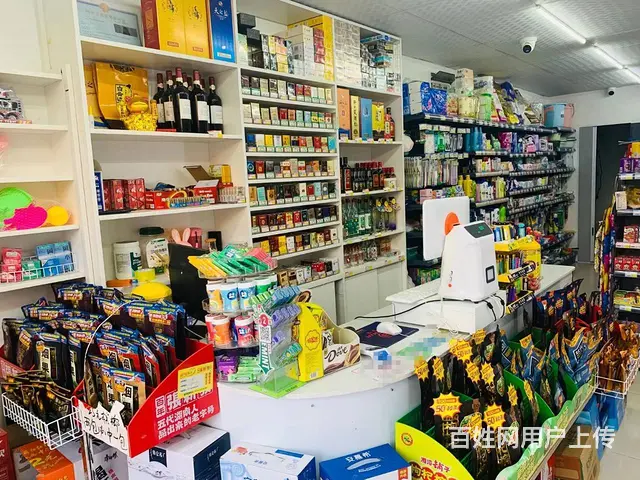 （老板本人）梅溪湖小区出入口连锁超市转让  5576 - 图片 1