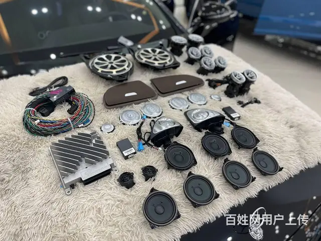 奔驰E300 E350eL改装原厂小柏林之声音响 - 图片 1