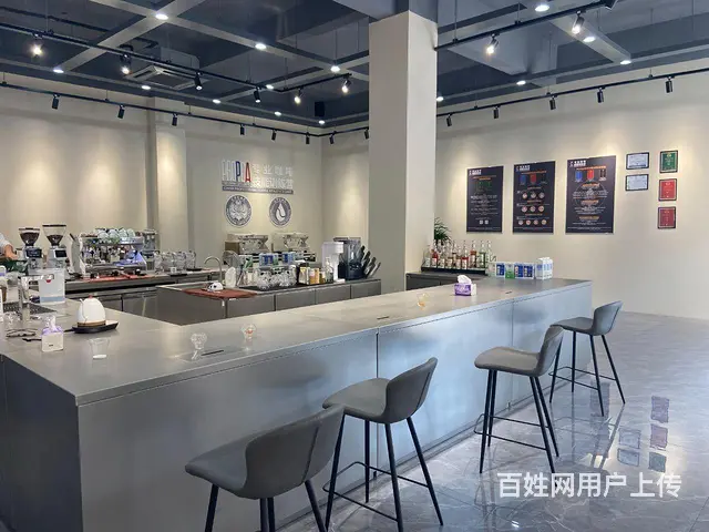 现成仓库展厅转让 - 图片 1