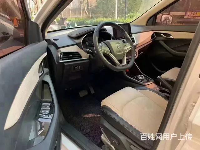 宝骏360 2019款 1.5 无级 豪华型 - 图片 4