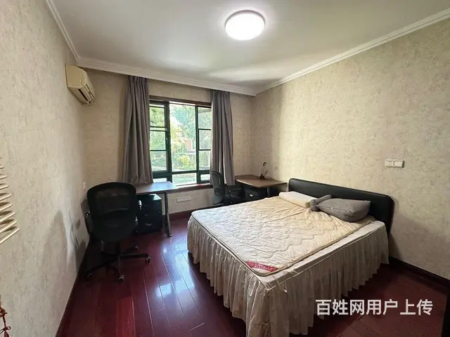 东湖绿道旁边接待居家 东湖林语精装五房三卫 汉街水 - 图片 12