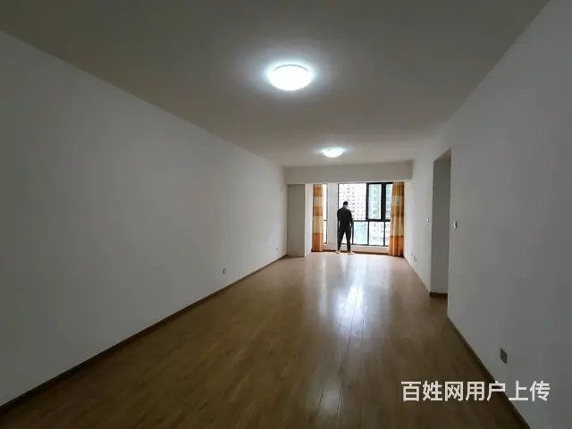 香格里拉套二住家装修，证快满5年 - 图片 6