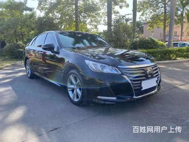 丰田 皇冠 2015款 2.5 手自一体 时尚版 - 图片 3