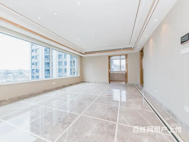 今日新卖特价房，小区中心位置，房东等着卖房子钱用，带两个车位 - 图片 1