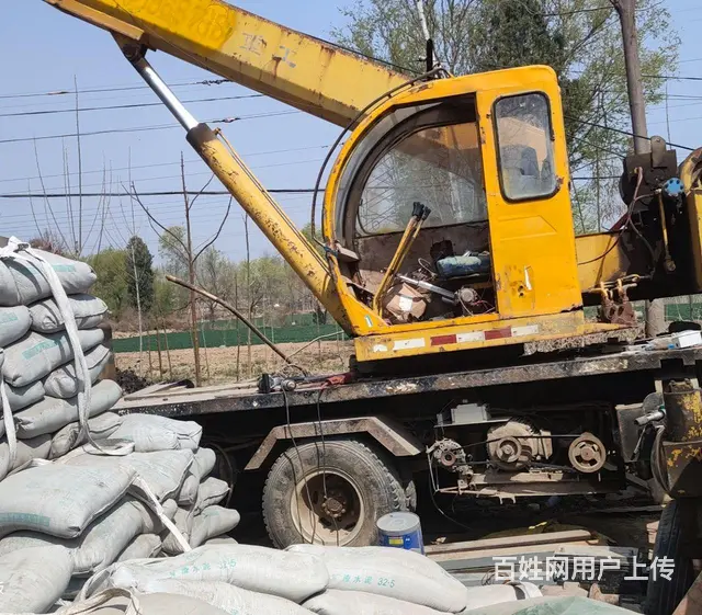 出售8吨吊车油电两用 - 图片 1