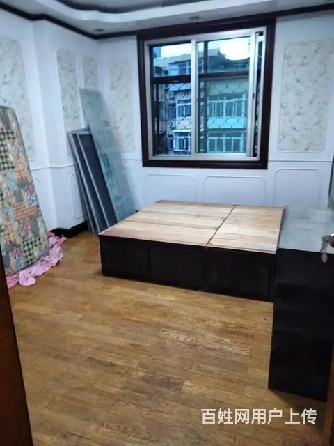 南洪街大刘凉皮附近四楼二室一厅1300 - 图片 3