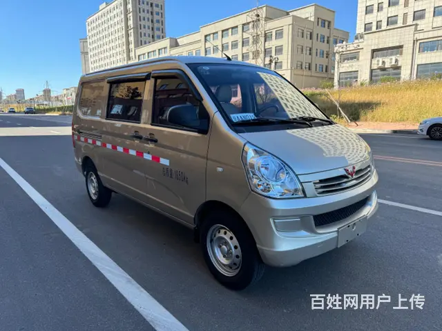22年五菱荣光S，1.2发动机一万多公里，五坐封闭 - 图片 2