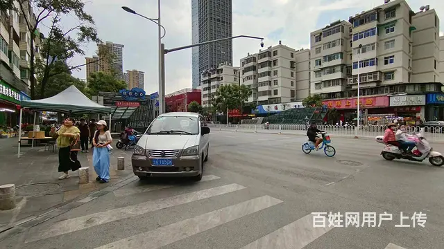 （51旺铺推荐）盘龙区颐欣里78平铺面空转 - 图片 8