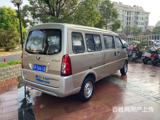 出售18年五菱荣光加长版的，1.5排量的。 - 图片 6