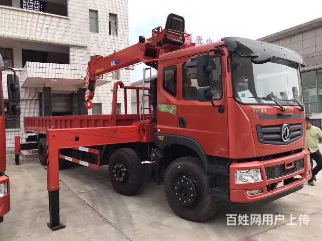 12吨小三轴随车吊回馈新老客户 直击底价先到先得 - 图片 1