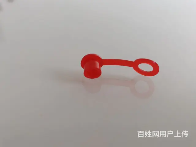 黄油嘴红帽 - 图片 1