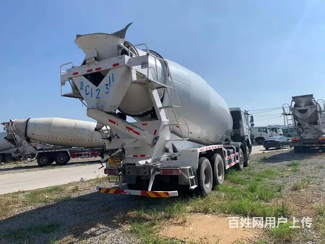 转让17年豪沃二手搅拌车 唐鸿上装 大20方 国五 - 图片 7