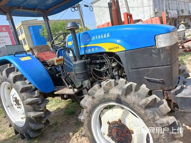个人出售纽荷兰704拖拉机 原版车况 - 图片 1