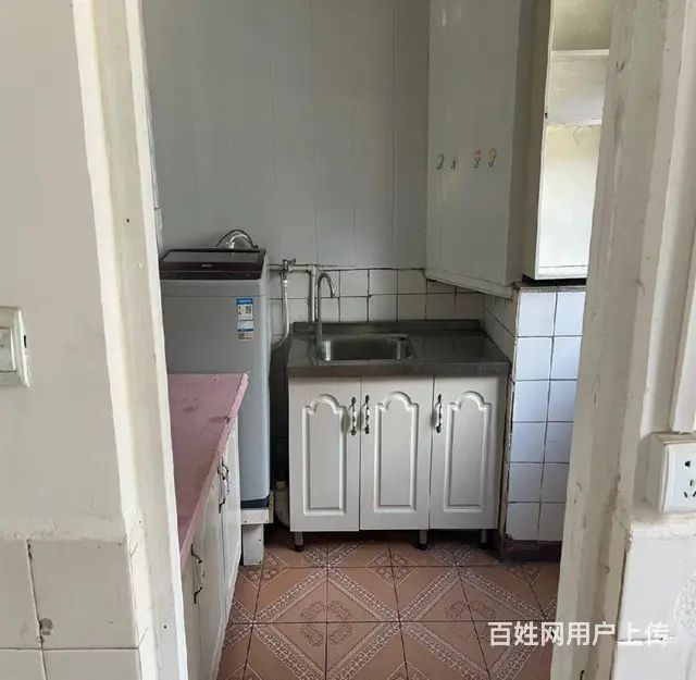 二楼 南大街毓璜顶 振华商厦 阳光一百附近 两室家电齐全 - 图片 4