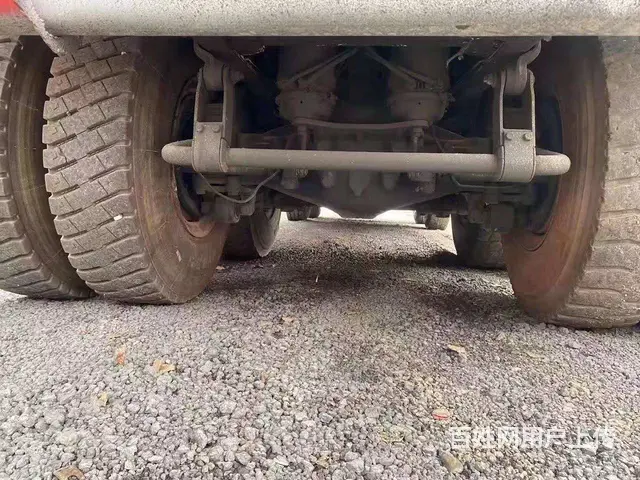 18年红岩杰狮，个人户，8.2米大箱，价格便宜。 - 图片 5