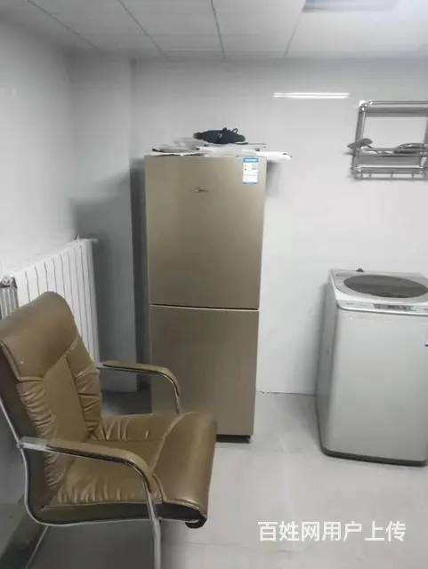 御景华庭有暖气一室一厅一厨一卫精装修家具家电齐全拎包就住 - 图片 3